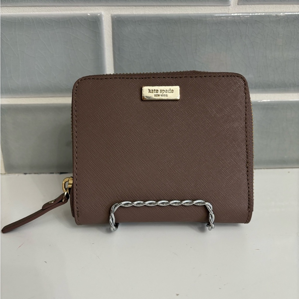 kate spade brown zip-around compact wallet